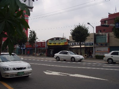 �������פ�¤��줿����������